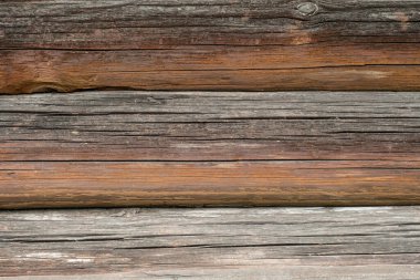 Doğal renklere sahip ahşap yatay kütüklerin arka planı