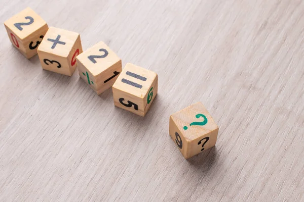 Wooden Cubes Numbers Teaching Child Preschool Age Mathematics Question Mark — Stock Photo, Image