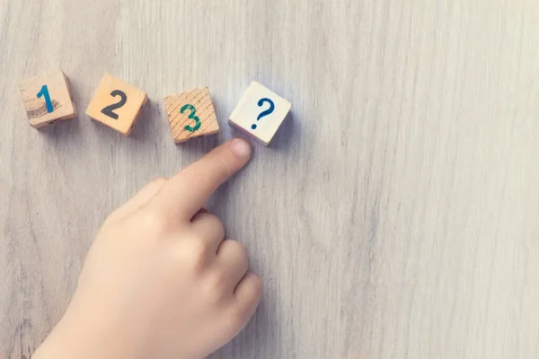 Wooden Cubes Numbers Teaching Child Preschool Age Mathematics Question Mark — Stock Photo, Image