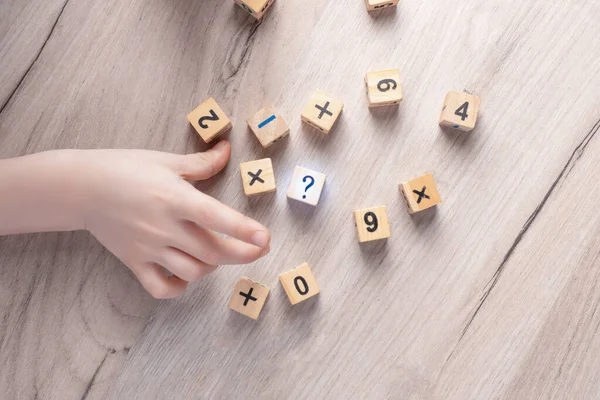 Wooden Cubes Numbers Teaching Child Preschool Age Mathematics Question Mark — Stock Photo, Image