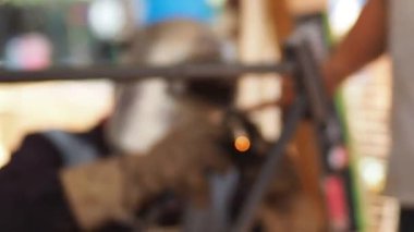 Atölyedeki kaynak işi bulanık, Atölyedeki Kaynak Metal İnşaat Endüstrisi