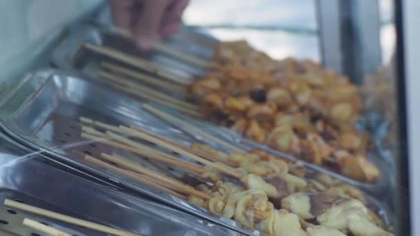 Gegrillte Tintenfische Auf Dem Grillrost Lebensmittelmarkt Ist Street Food Von — Stockvideo