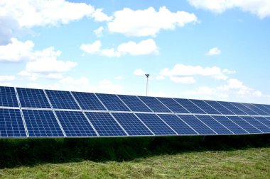 Güneş panelleri bölüm içine monte edildi