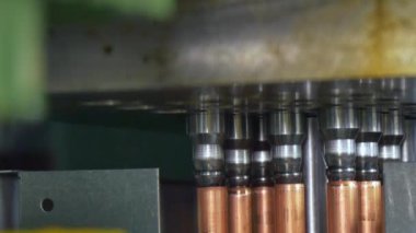 Endüstriyel Cnc makine üzerinde metal bakır boru imalatı.