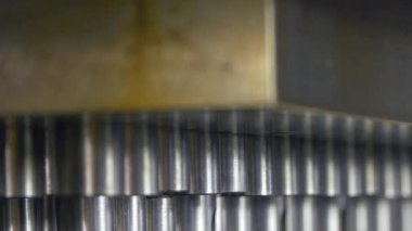 Endüstriyel Cnc makine üzerinde metal bakır boru imalatı.