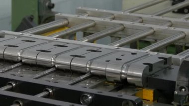 Bakır borular tüpler endüstriyel Cnc makine üzerinde bükme ve metal kesme.