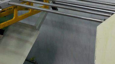 Bakır borular tüpler endüstriyel Cnc makine üzerinde bükme ve metal kesme.