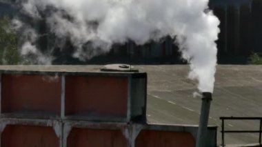 Fabrika tüpler baca duman.