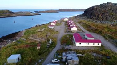 Başladığın Dalniye Zelentsy Barents Denizi havadan görünümü.