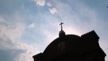 Yeni Şehitler ve Rusya'nın Confessorler Manastırı.