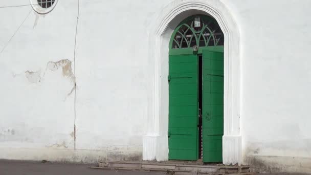 Iglesia ortodoxa Catedral de Santa Trinidad. — Vídeos de Stock