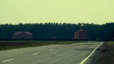 Manastır yeni Şehitler ve Confessorler için yol.