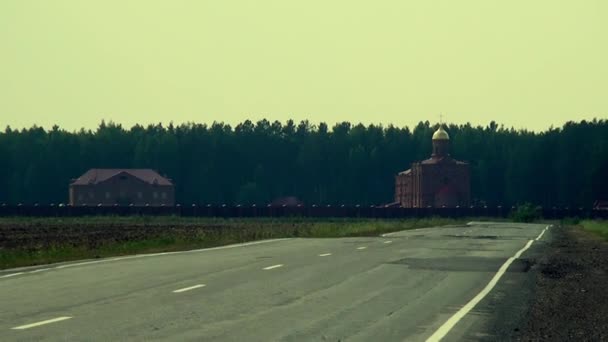 Road to monastery of New Martyrs and Confessors. — Stock Video