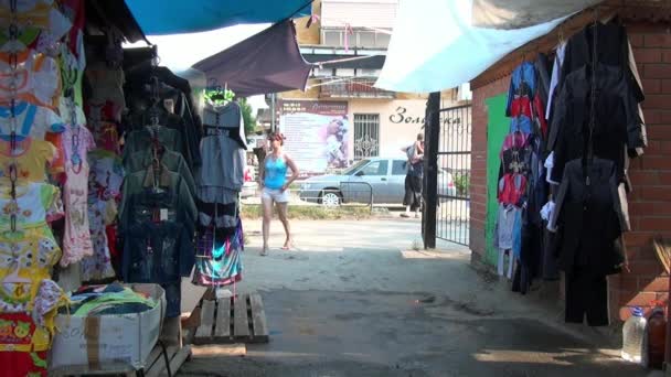 Clothing market in provincial town of Urals. — Stock Video