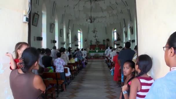 Ostrov Tahiti Francouzská Polynésie Května 2018 Zpívat Kostele Veronika Věřící — Stock video