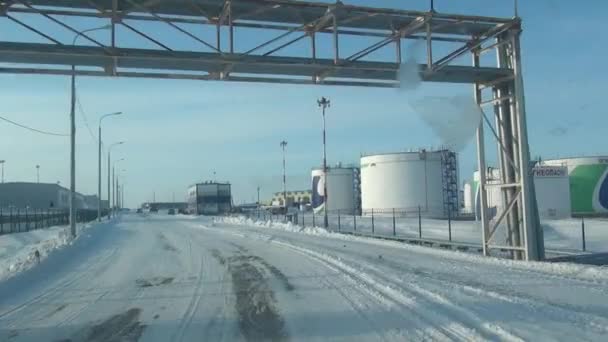 Tanklager anadyr Stadt im hohen Norden Russlands. — Stockvideo