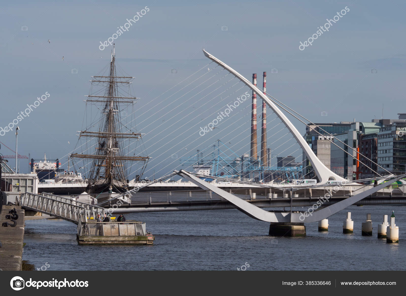 Compressed Perspective View River Liffey Dublin Ireland Withsamuel