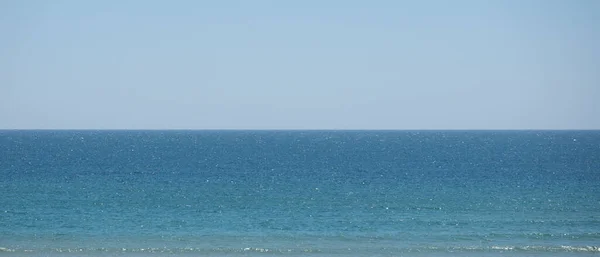 Sea Sky Horizon Exactly Middle Dividing Image Half Horizontally Web — Stock Photo, Image