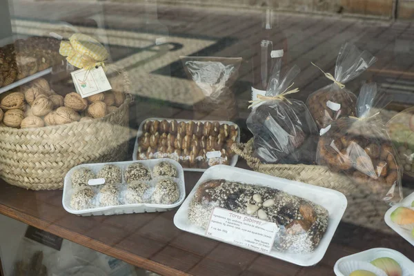 Tradiční Přírodní Portugalské Sladké Občerstvení Fíky Vlašskými Ořechy Mandlemi Algarve — Stock fotografie