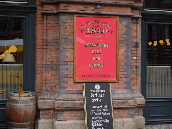 Restaurant Cafe Sign Henriette Herz Platz Berlin Germany Brickwork Showing — Stock Photo, Image