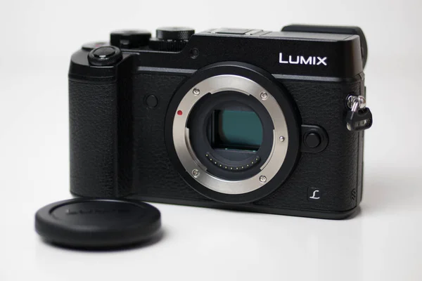 Panasonic Lumix Gx8 Micro Cámara Cuatro Tercios Con Sensor Imagen —  Fotos de Stock