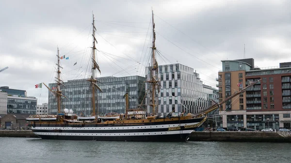 Navio Treinamento Marinha Italiana Amerigo Vespucci Atracado Dublin Irlanda Rio — Fotografia de Stock