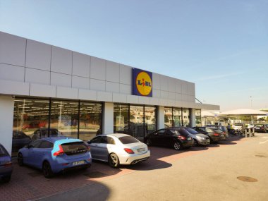 Portekiz, Povoa de Varzim 'deki Lidl süpermarketi