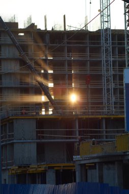 en güçlü ışıkta bina vinçler inşası, aksi takdirde