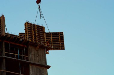 en güçlü ışıkta bina vinçler inşası, aksi takdirde