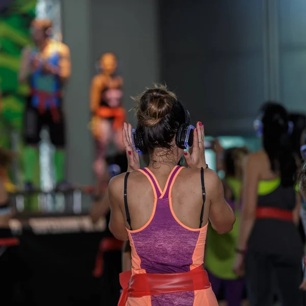 Rimini Italy June 2018 Mini Rebounder Workout Girls Headphones Doing — Stock Photo, Image