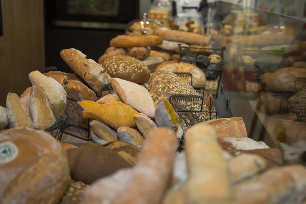 Gruppo Vari Tipi Pane Pani All Interno Una Panetteria — Foto Stock