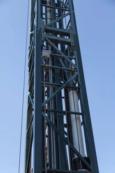 Detail of a Giant Piston inside a Metal Tower — Stock Photo, Image