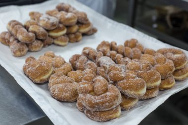 Twist ekmekli çörek, Kore 'de bir sokak yemeği. Kızarmış donut.