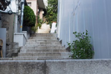 Güney Kore, Seul 'de dar sokaklar ve köy sokakları