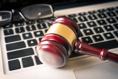 Online ticaret teknoloji araçları, rekabet fiyat üzerinden açık artırma 