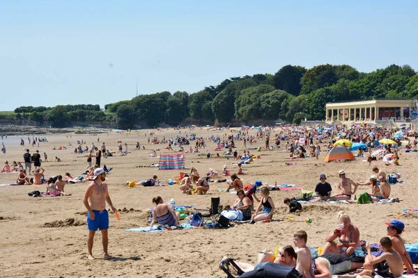 Barry Island Καλωσορίζει Τους Επισκέπτες Πίσω Μετά Κλείδωμα Coronavirus Vale — Φωτογραφία Αρχείου