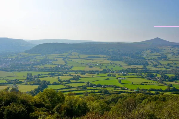 Mirando Hacia Abajo Vista Hermosa Campiña Desde Alto Skirrid Abergavenny — Foto de Stock