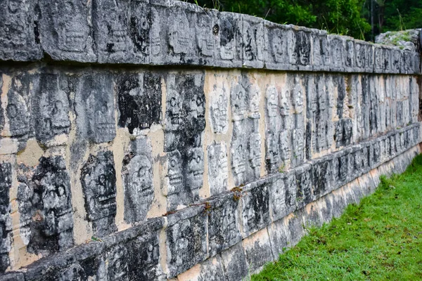 Antigas Muralhas Maias Chitzen Itza — Fotografia de Stock