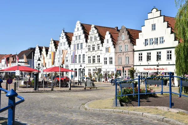 Friedrichstadt Németország Június 2020 Friedrichstadt Történelmi Óvárosa Holland Stílusú Épületekkel — Stock Fotó