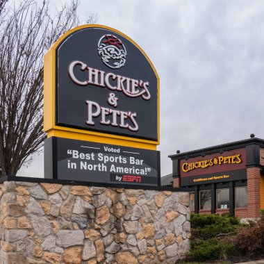 Audubon, PA - 7 Ocak 2020 Chickies & Petes, Philadelphia ve New Jersey 'de 12 şubesi bulunan Crabhouse ve Sports Bar' dır..