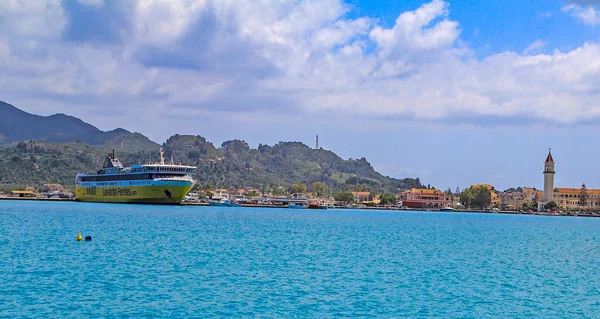 Obszar Portowy Zante Stolica Zakynthos Grecja Levante Ferry Zacumowany Lewej — Zdjęcie stockowe