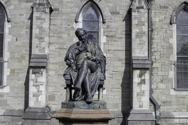 Статуя Бенджаміна Гіннесса 1787 1868 Території Собору Христа Дубліні Ірландія — стокове фото