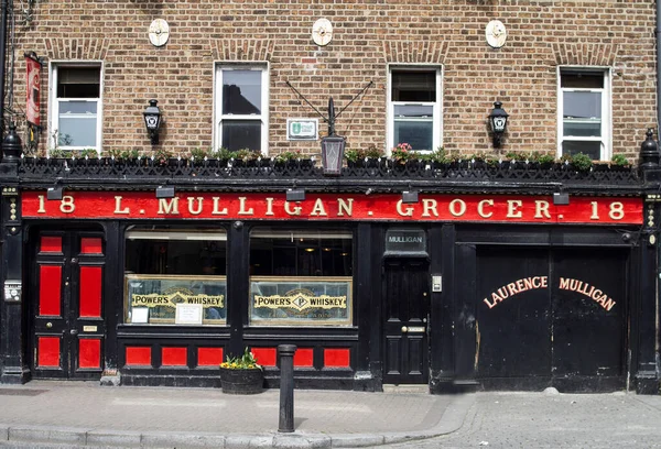 Dublin 'in Stoneybatter, İrlanda' daki L. Mulligan Barı.. 