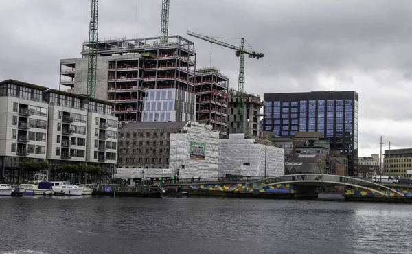 Grand Canal Docks Dublin Irsko Pozadí Budují Nové Kanceláře Google — Stock fotografie