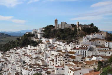 İspanya, Malaga yakınlarındaki Beyaz Casares Köyü.. 