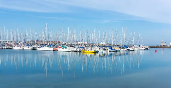 Jachty Kotvící Howth Harbour Dublin Irsko Pěkného Slunečného Dne — Stock fotografie