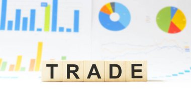 Kelime TRADE ahşap bloklar, iş konsepti