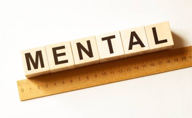 Kelime MENTAL ahşap yapı taşları ile yapılır