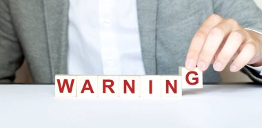 Kelime UYARI ahşap yapı taşlarından yapılır