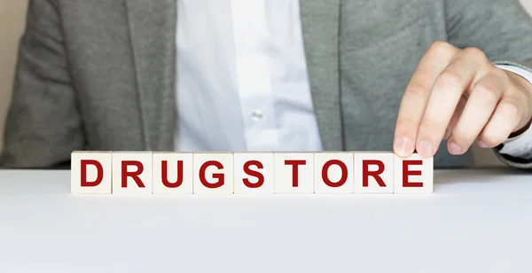 Word Drugstore Gjort Med Träbyggstenar — Stockfoto